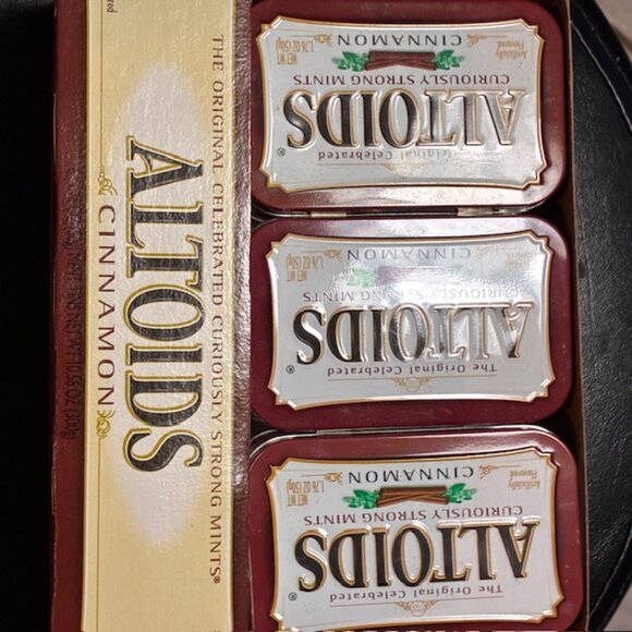 SALE 24 Empty Altoids tins in Display Box - Picture 2 of 2